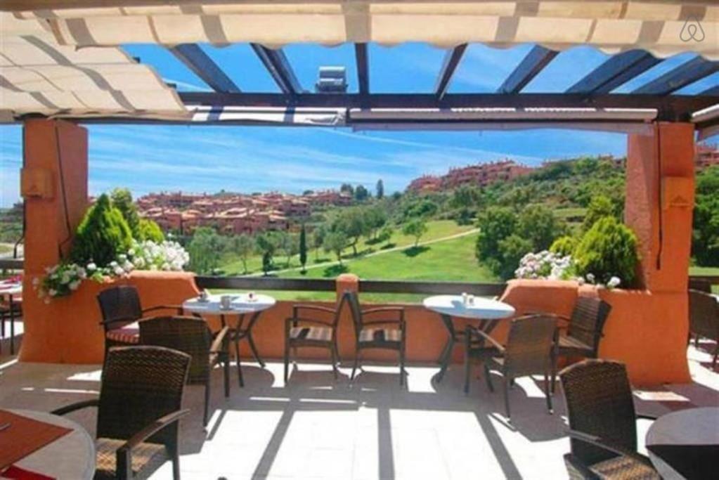 Luxury Apartment With Sea Views, Golf, Gym, Spa, 7 Pools Ojén Εξωτερικό φωτογραφία
