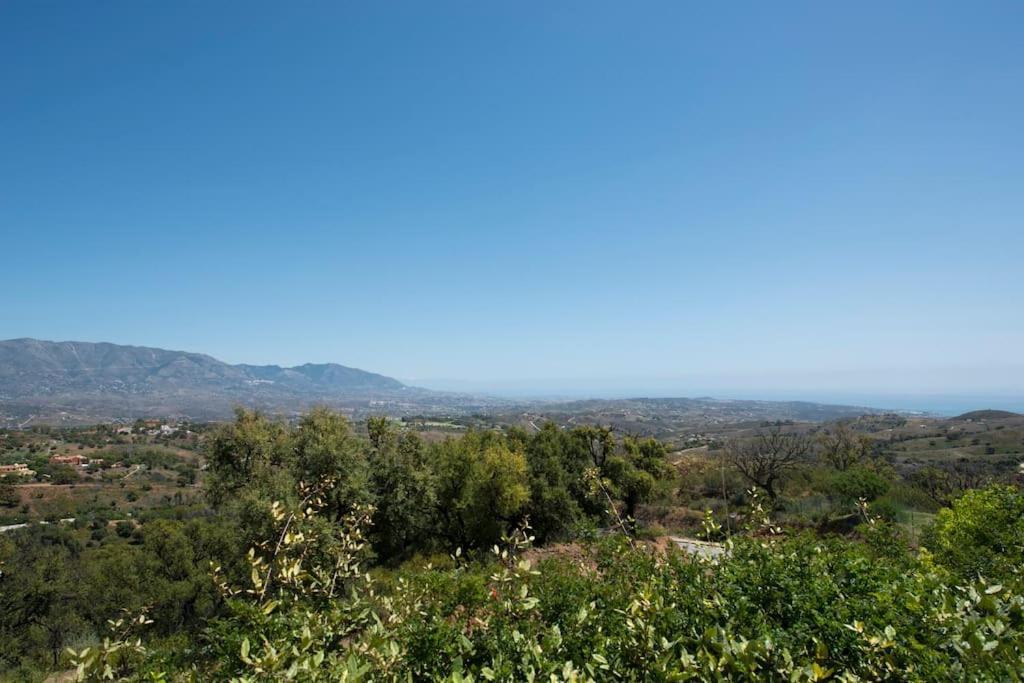 Luxury Apartment With Sea Views, Golf, Gym, Spa, 7 Pools Ojén Εξωτερικό φωτογραφία