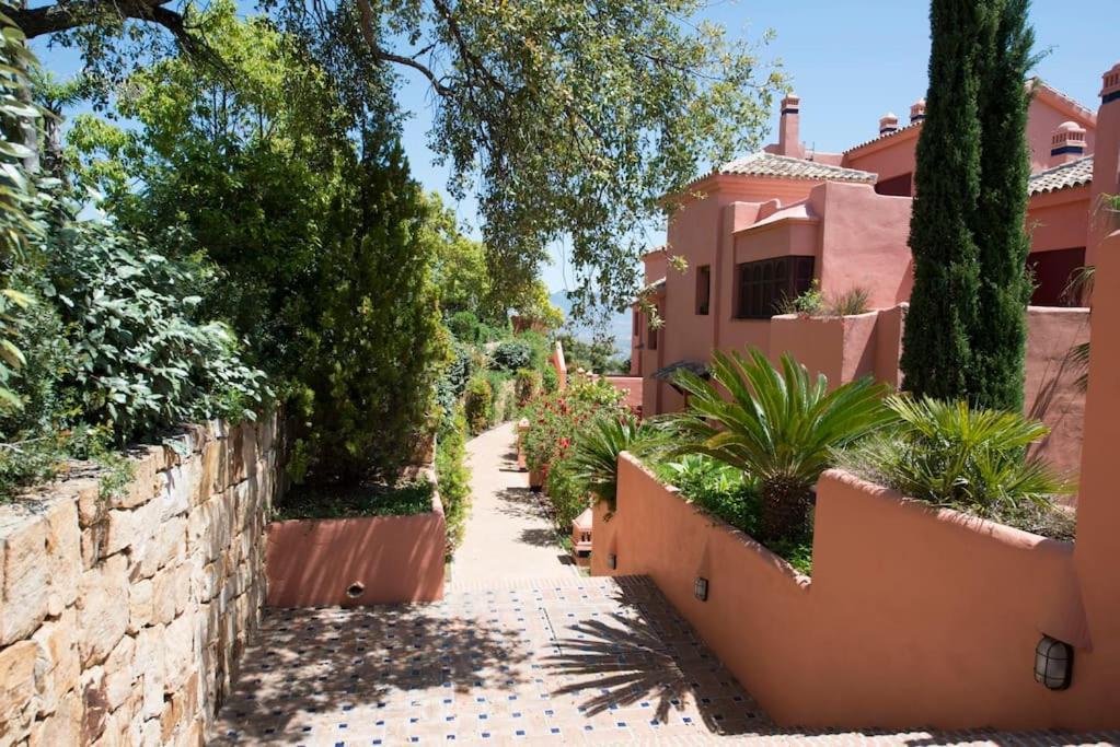 Luxury Apartment With Sea Views, Golf, Gym, Spa, 7 Pools Ojén Εξωτερικό φωτογραφία